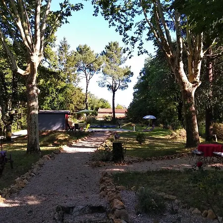 Le Figuier De Pauline B&B *